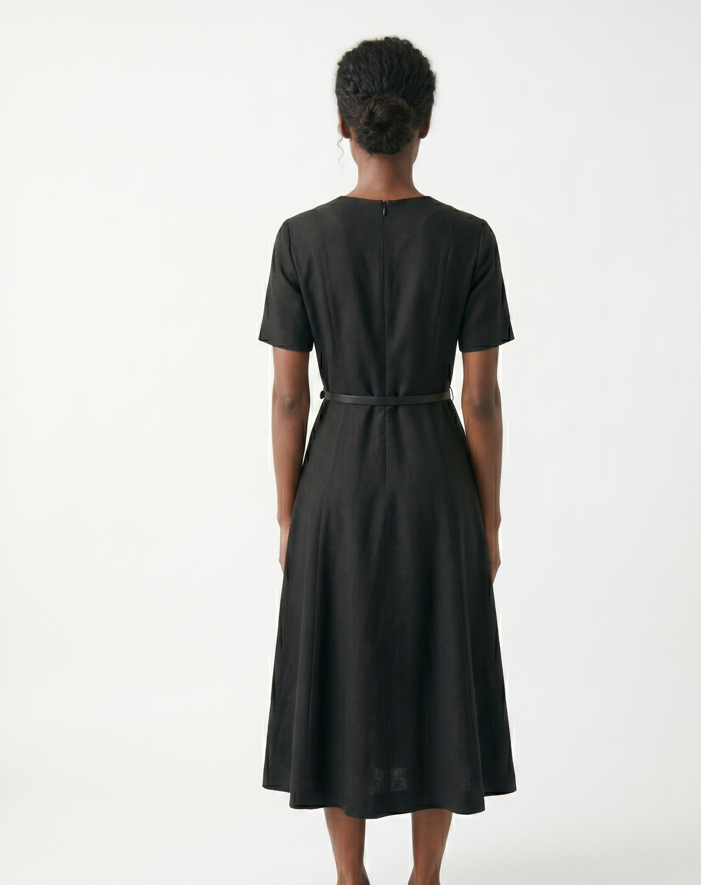 Abito Midi Minimal con Cintura