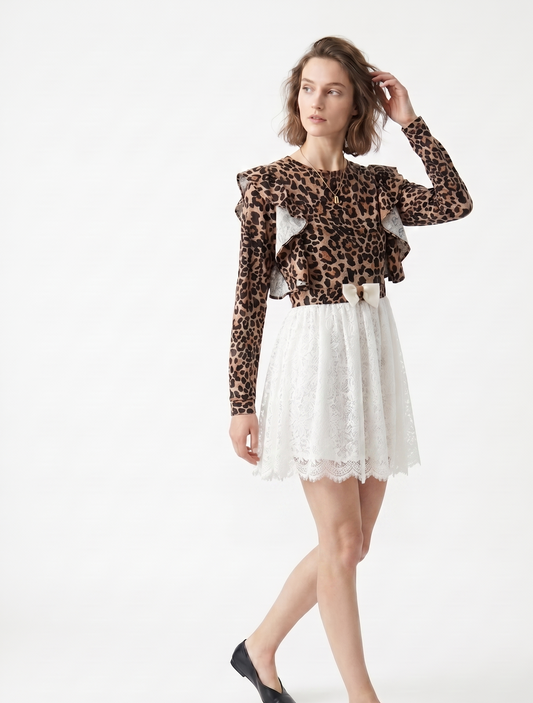 Blusa Leopardata con Dettagli in Pizzo